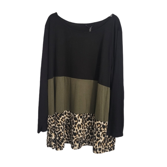 NWT   BloomChic   Woman's   Size 26 (4X)   Top   Green & Black - Picture 2 of 13